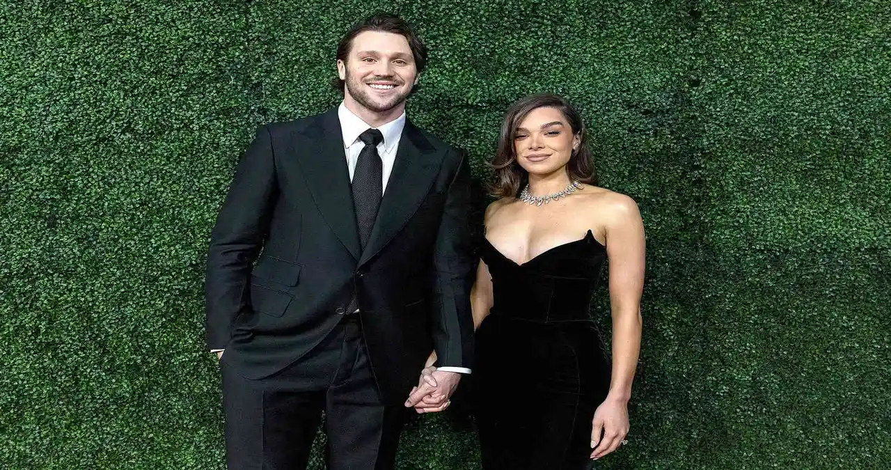 Josh Allen Hailee Steinfeld: Inside the Buzz-Worthy Relationship Josh Allen Hailee Steinfeld: Inside the Buzz-Worthy Relationship